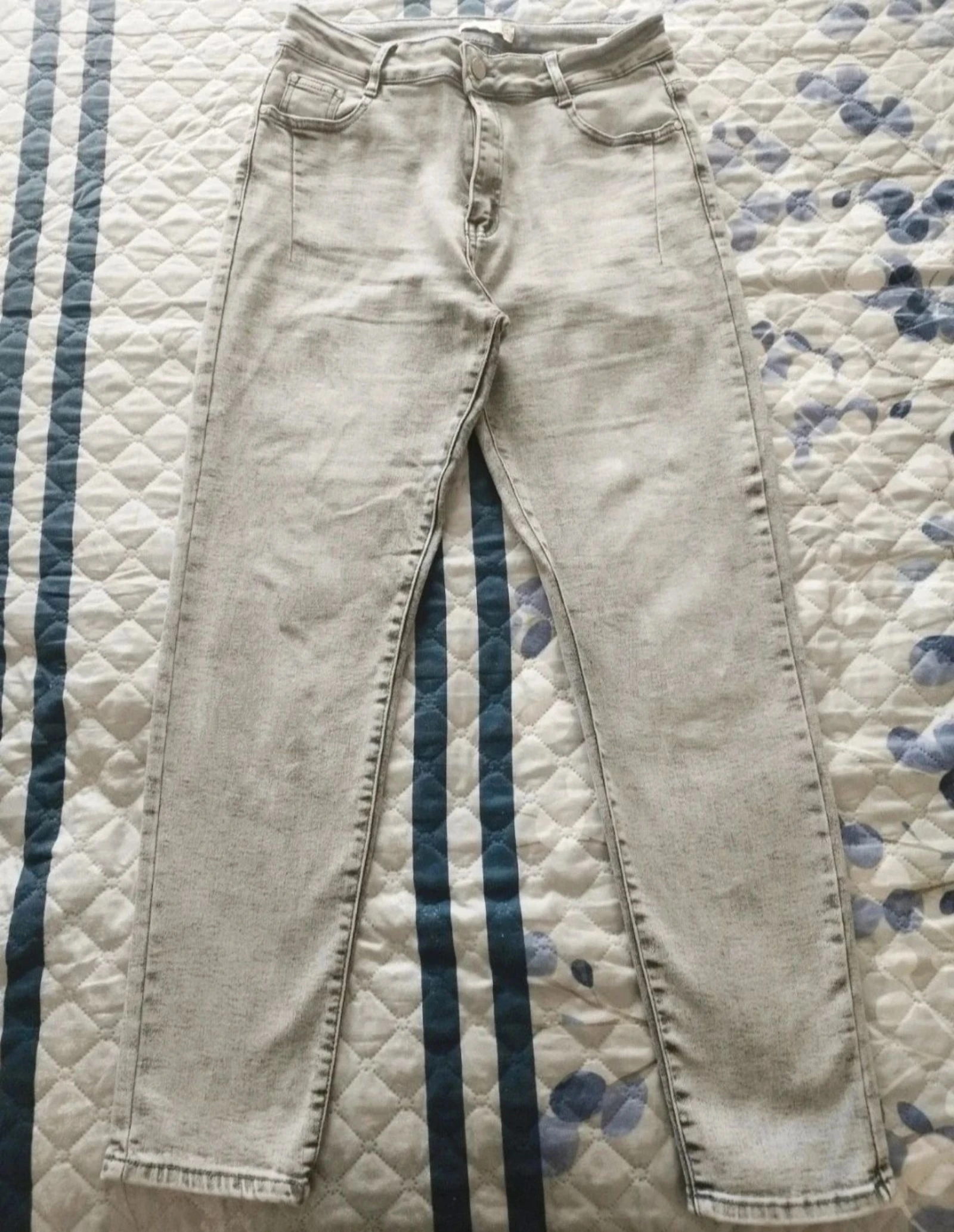 Women's denim pants – photo 3